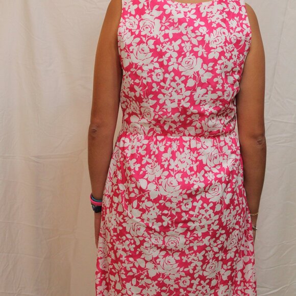 Floral lined dress with belt - Picture 8 of 10